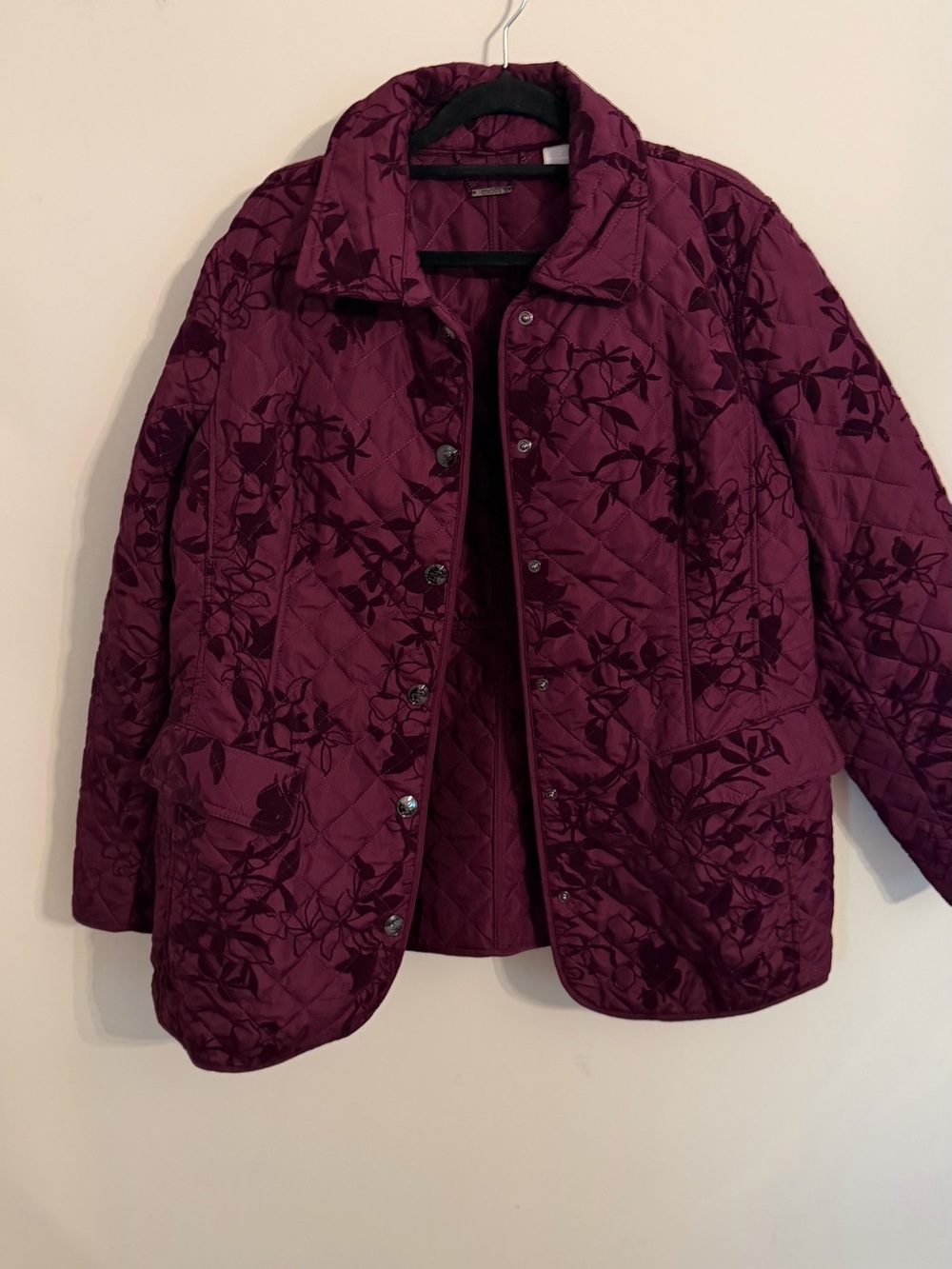 Chico's Quilted Floral-Pattern Puff Jacket in Plum